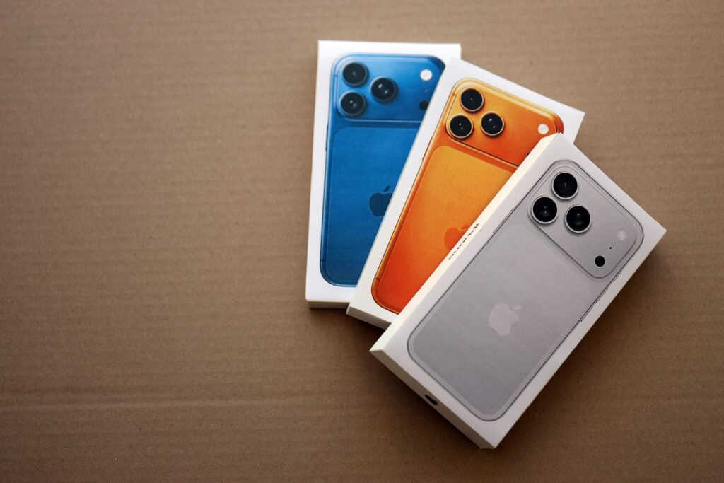 آيفون القابل للطي 2026: ثورة “آبل” المنتظرة في سوق الإمارات الفاخر