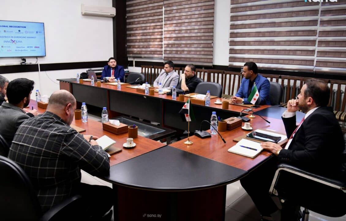 التعليم السوري يدخل عصر الذكاء الاصطناعي.. مباحثات لإنشاء منصة تعليمية ذكية بالتعاون مع “كلاسيرا”