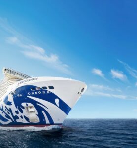 دبي تستعد لموسم السياحة الشتوية وتنتظر استقبال سفينة “إم إس سي يوريبيا