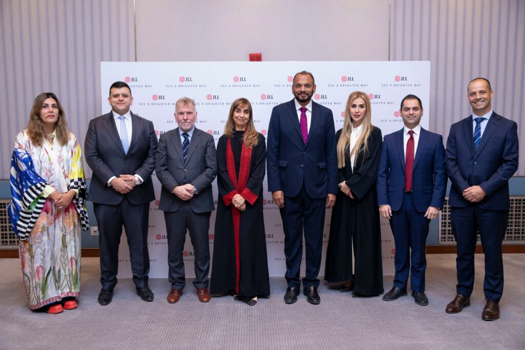 الرياض تستثمر 25 مليار دولار في مترو الرياض، مع تنفيذ مركز بيانات بقدرة 6 غيغاواط 