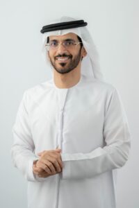 صندوق خليفة يطلق برنامج “هندسة أوامر الذكاء الاصطناعي”بالتعاون مع “42 أبوظبي