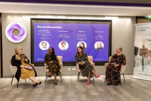 النساء تترأس 15.8% من مجالس الإدارة في 73 شركة مالية مدرجة في دولة الإمارات